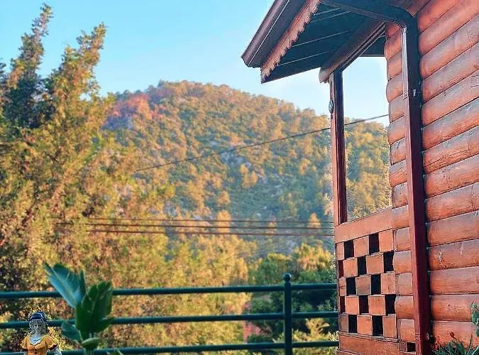 Ξενοδοχείο με διαμερίσματα Kairos Pasa Bungalow *